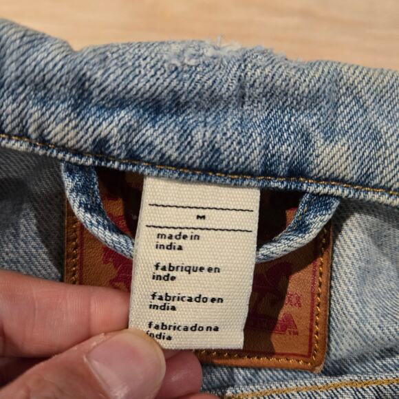 Levi's XX distressed denim vest sz M - Picture 9 of 10